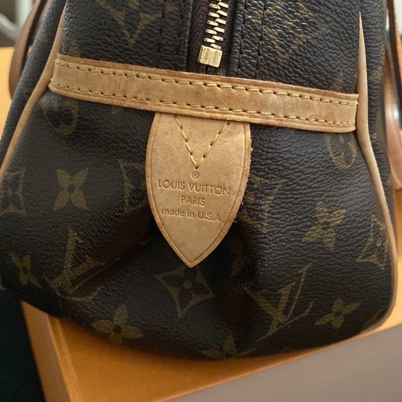 Louis Vuitton authentic bag - Picture 5 of 10